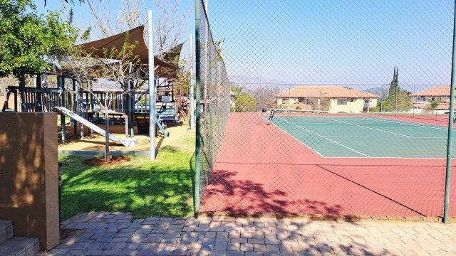 5 Bedroom Property for Sale in Birdwood Estate North West